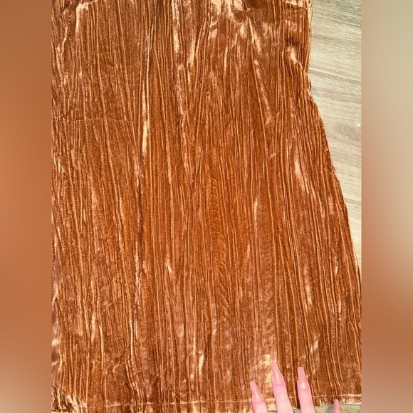 New Elodie Women's Size M Clay Brown crushed Velvet Sleeveless Cami Mini Dress - Picture 8 of 8